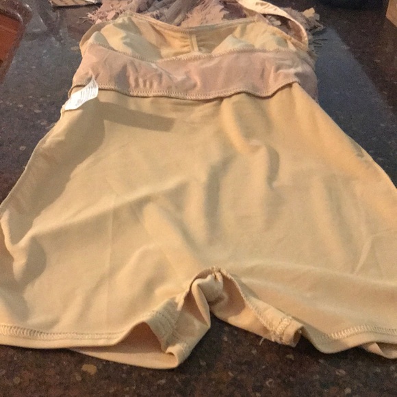 Performer’s Dress - Picture 4 of 5